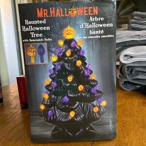 Halloween tree